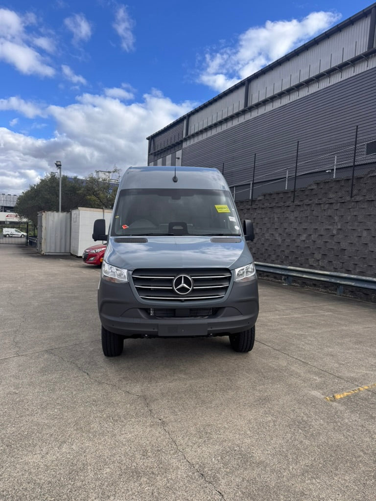 2025 Mercedes-Benz Sprinter 419 LWB AWD Van – Tenorite Grey