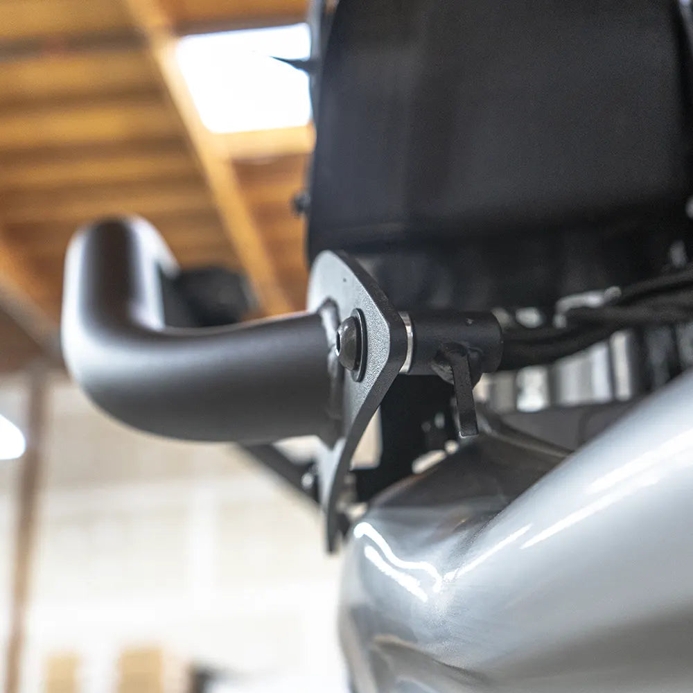 Agile Offroad Ferrata Front Light Mount — Sprinter (2019+)
