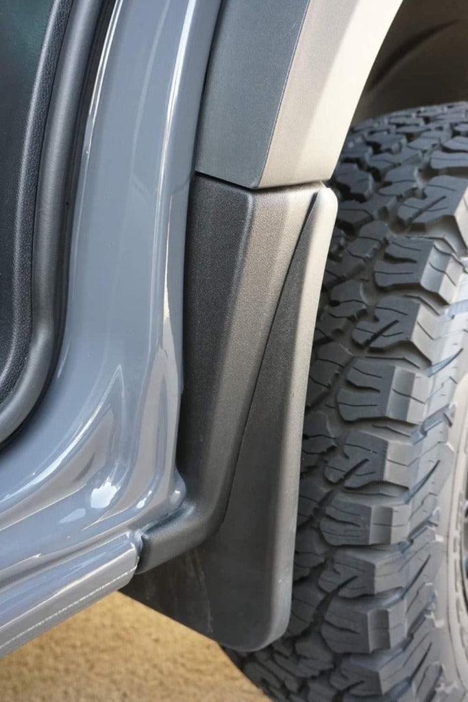 Mondo Mudguards – 2-Inch Clearance Upgrade for 2019+ Sprinter VS30 — Paintable Smooth ABS