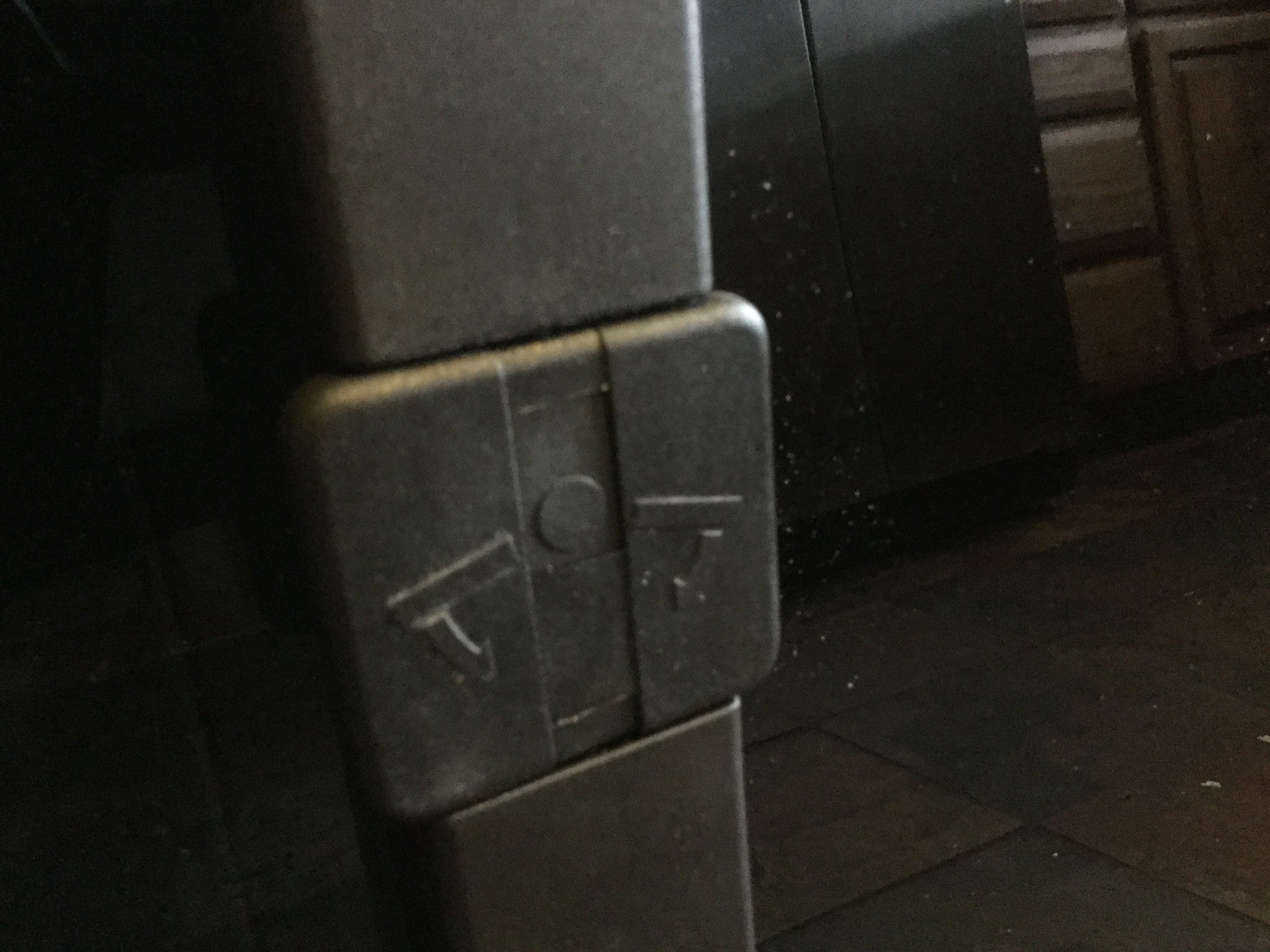 Side Sliding Windows — OEM-Style for Mercedes Sprinter (Pair)