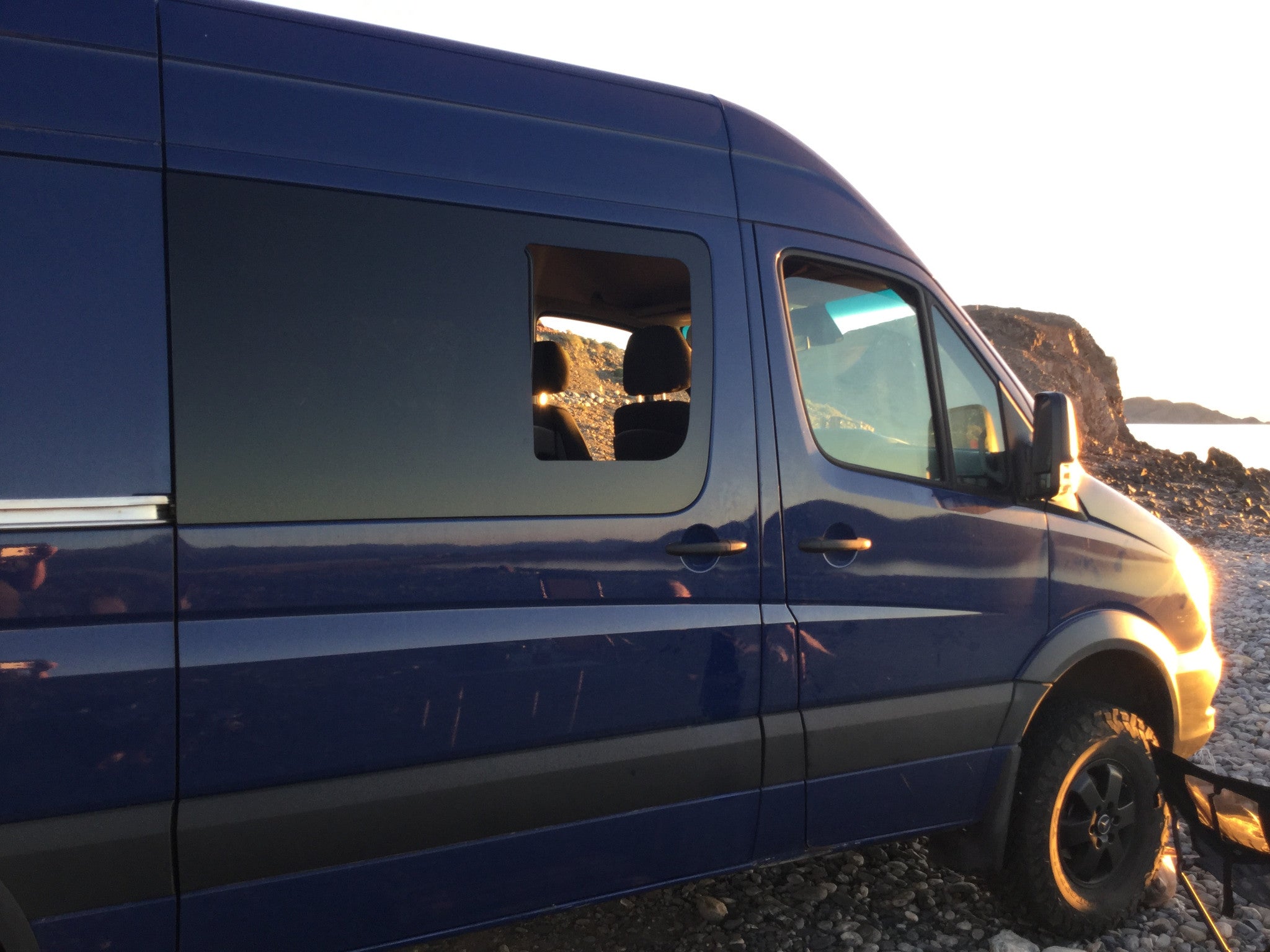 Side Sliding Windows — OEM-Style for Mercedes Sprinter (Pair)