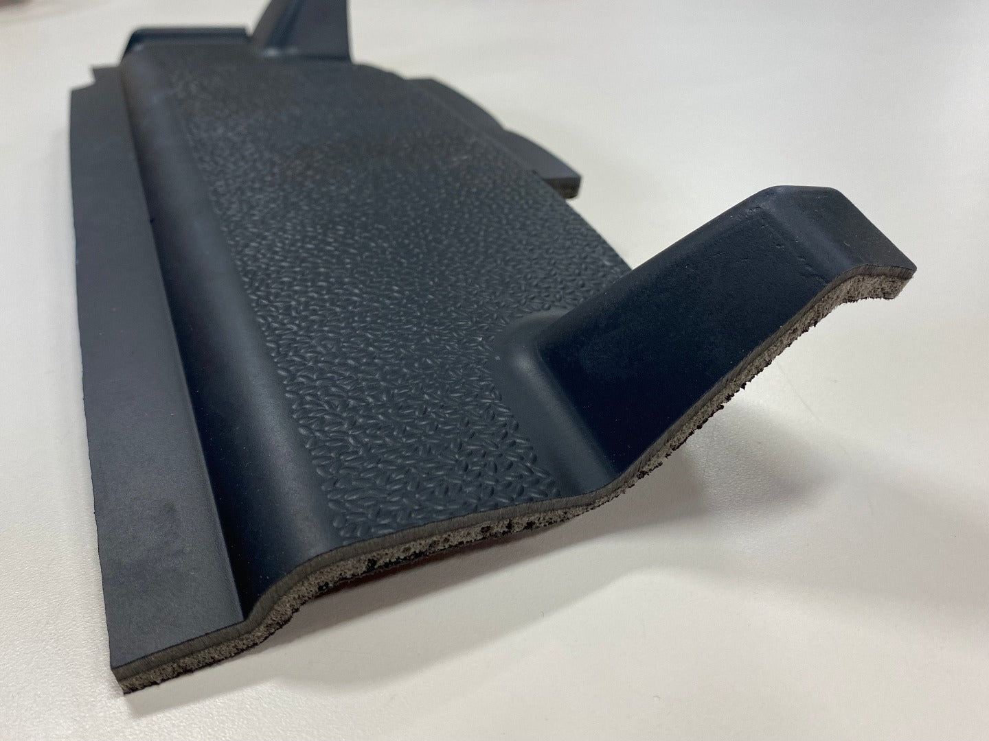 Floor Trim for 2019-2025 Sprinter 907 — Seat Base Gap Filler — Right