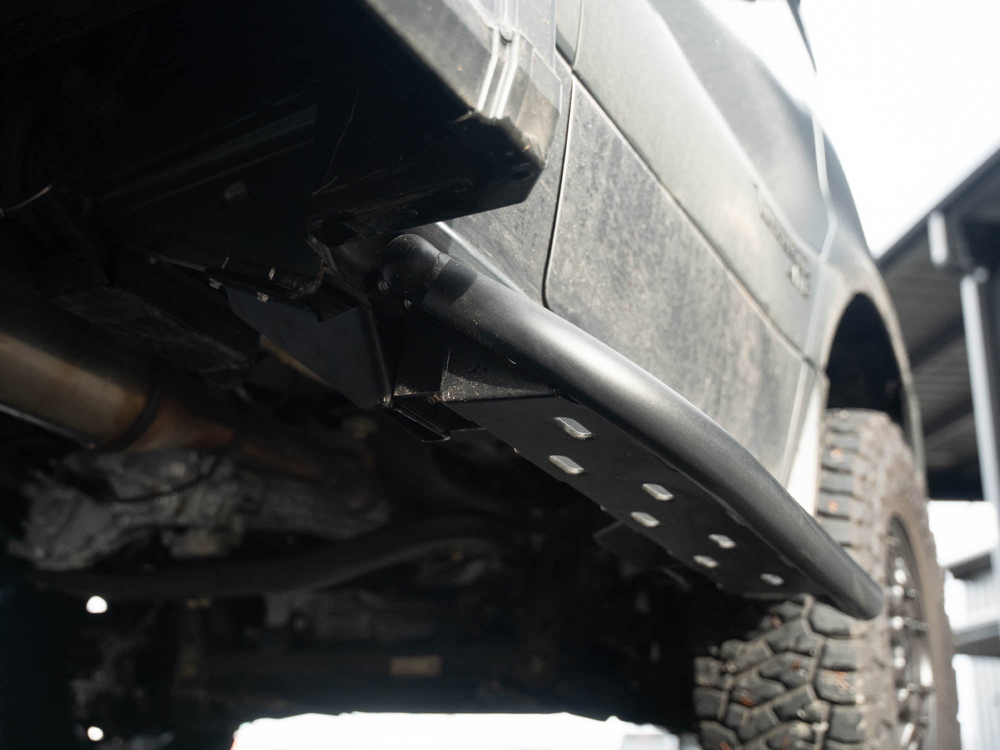 Sprinter front door step mounting detail
