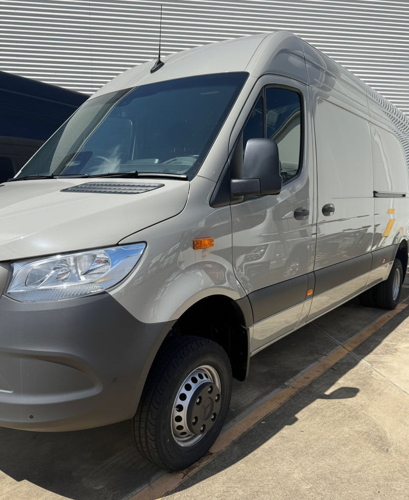 2025 Mercedes-Benz Sprinter 519 LWB AWD Van – Stone Grey
