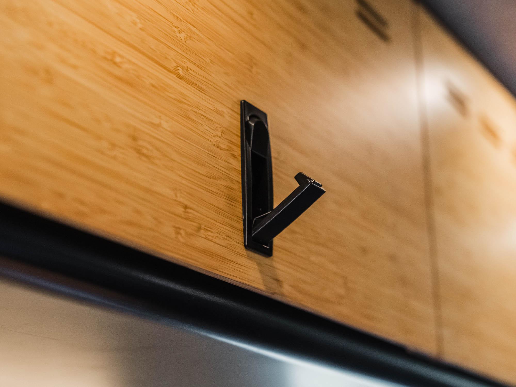 Sprinter Van 1016mm Shallow Upper Cabinet