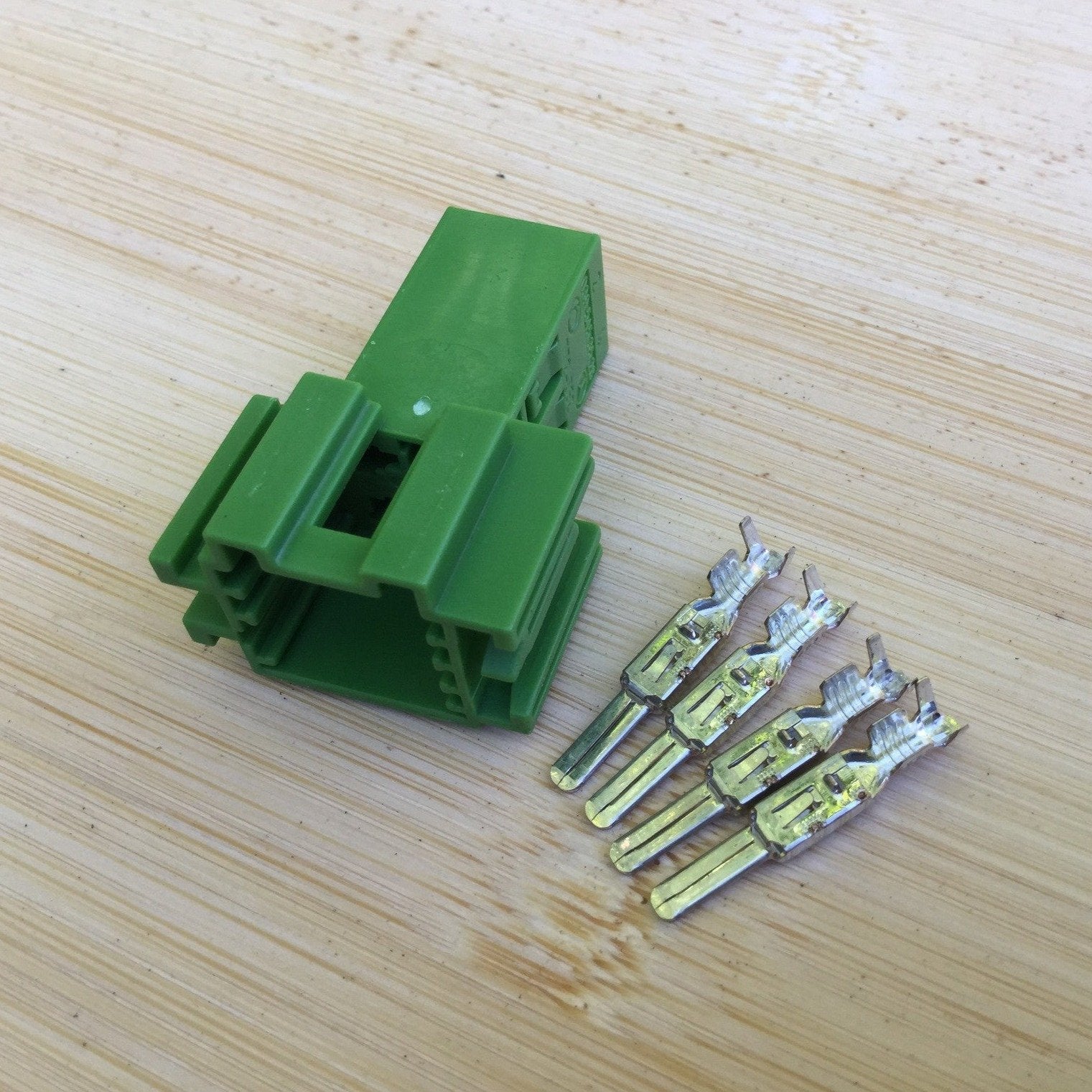 Trailer Brake Connector Kit — Sprinter