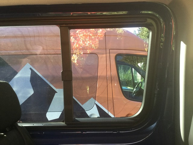 Slider Window Inner Rubber Seal — Right (Passenger)