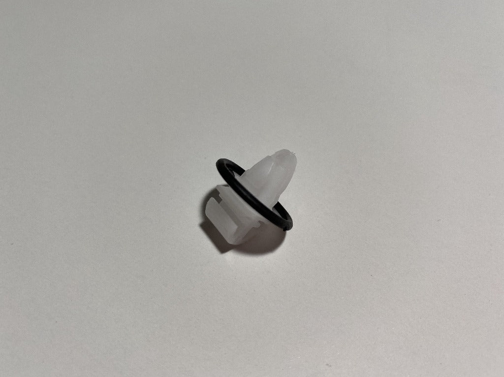 Sprinter Trim Clips – OEM-Style Push Retainers for Interior & Exterior Panels