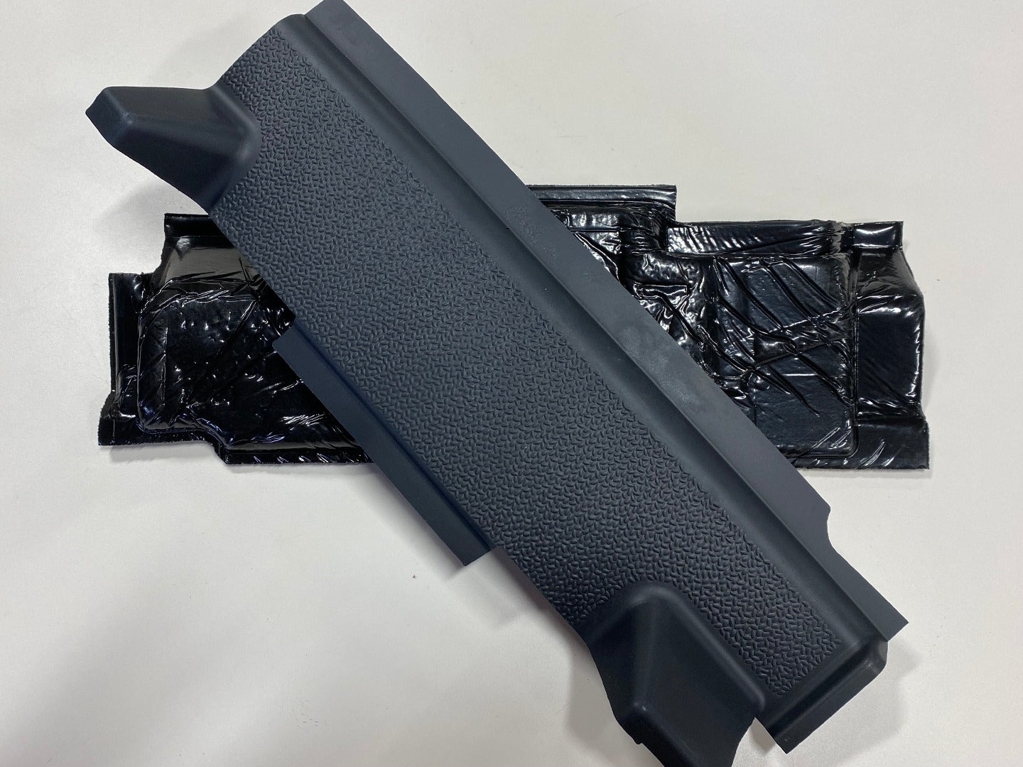 Floor Trim for 2019-2025 Sprinter 907 — Seat Base Gap Filler — Right